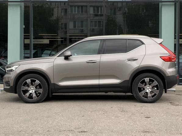 Volvo XC40 I с пробегом 2021 года, цена 3 850 000 рублей, 39625 км, внедорожник, Автокод Объявления