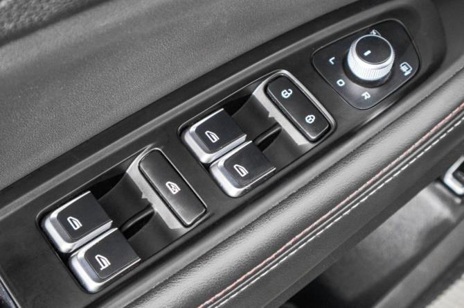 Geely Tugella I с пробегом 2021 года, цена 2 549 000 рублей, 50000 км, внедорожник, Автокод Объявления