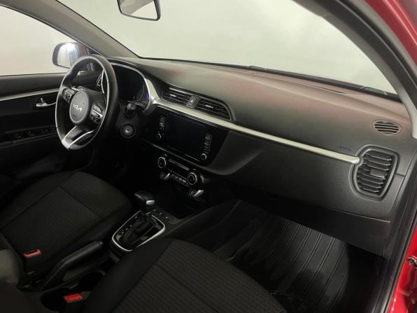 Kia Rio IV Рестайлинг с пробегом 2021 года, цена 1 824 000 рублей, 60210 км, хэтчбек, Автокод Объявления