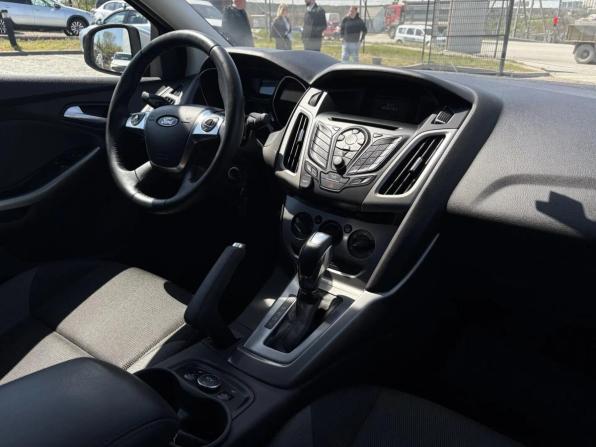 Ford Focus III с пробегом 2014 года, цена 890 000 рублей, 115000 км, седан, Автокод Объявления