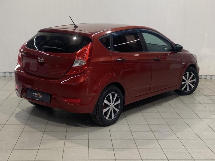 Hyundai Solaris I Курск  - изображение 3