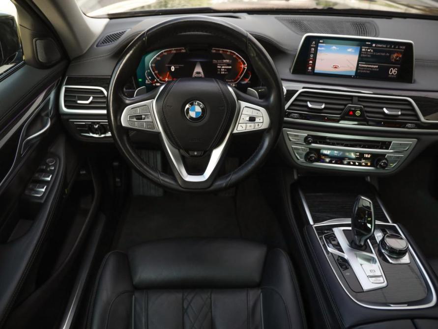 BMW 7 серии VI (G11/G12) Рестайлинг Санкт-Петербург  - изображение 16