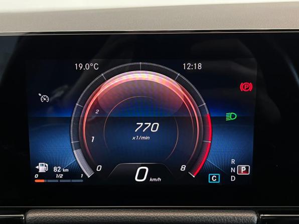 Mercedes-Benz GLA II (H247) с пробегом 2021 года, цена 3 000 000 рублей, 101425 км, внедорожник, Автокод Объявления