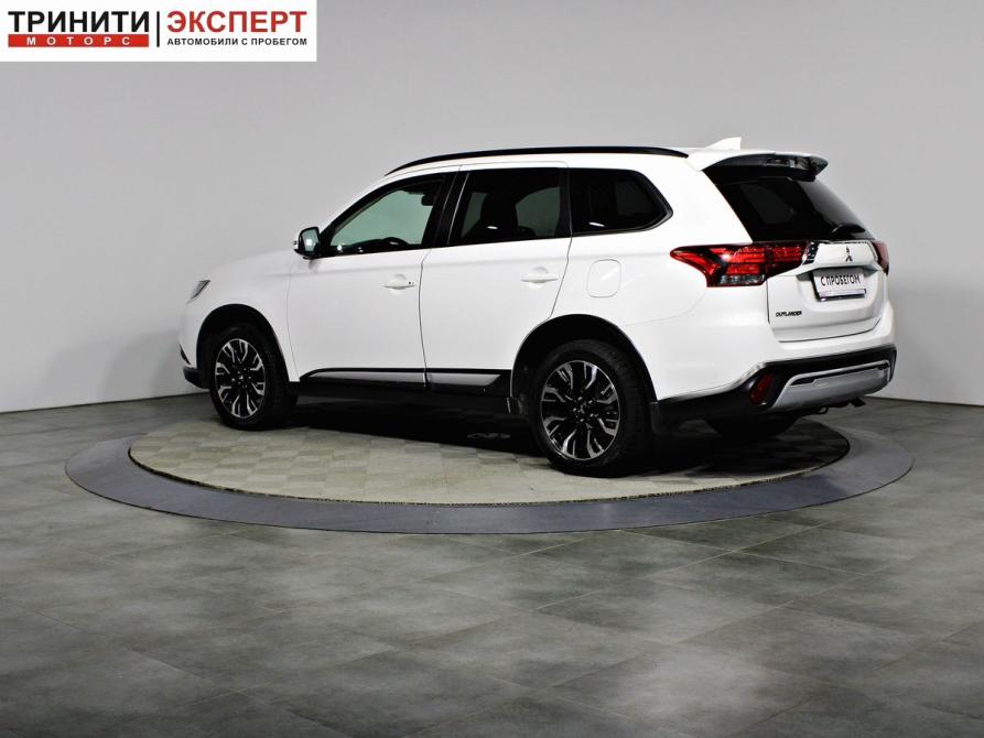 Mitsubishi Outlander III Рестайлинг 3 Белгород  - изображение 6