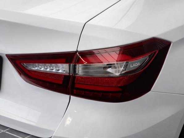 Lada (ВАЗ) Vesta I Рестайлинг (NG) с пробегом 2024 года, цена 1 147 000 рублей, 40023 км, седан, Автокод Объявления