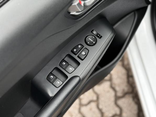 Hyundai Solaris II Рестайлинг с пробегом 2021 года, цена 1 592 000 рублей, 71316 км, седан, Автокод Объявления