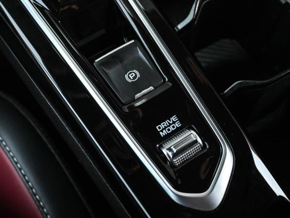 Geely Coolray I Рестайлинг с пробегом 2024 года, цена 2 194 000 рублей, 21017 км, внедорожник, Автокод Объявления