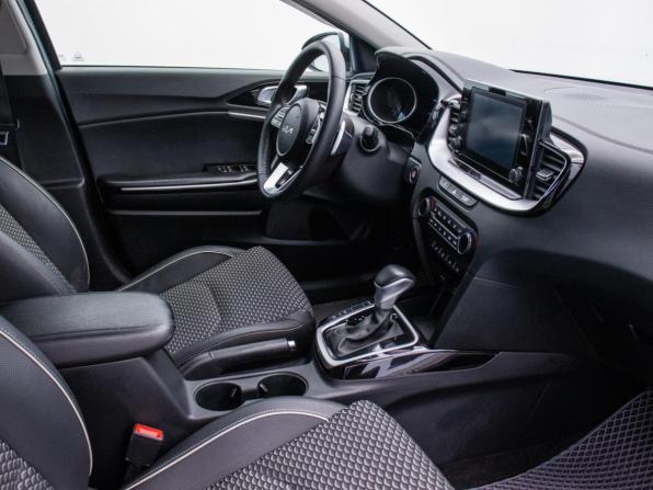 Kia Ceed III Рестайлинг с пробегом 2021 года, цена 1 850 000 рублей, 163572 км, универсал, Автокод Объявления