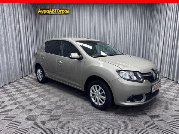 Renault Sandero II с пробегом 2018 года, цена 1 049 000 рублей, 73145 км, хэтчбек, Автокод Объявления
