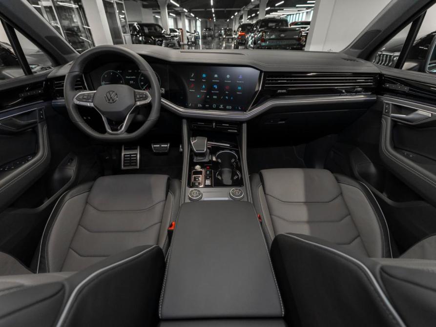 Volkswagen Touareg III Рестайлинг Москва  - изображение 8