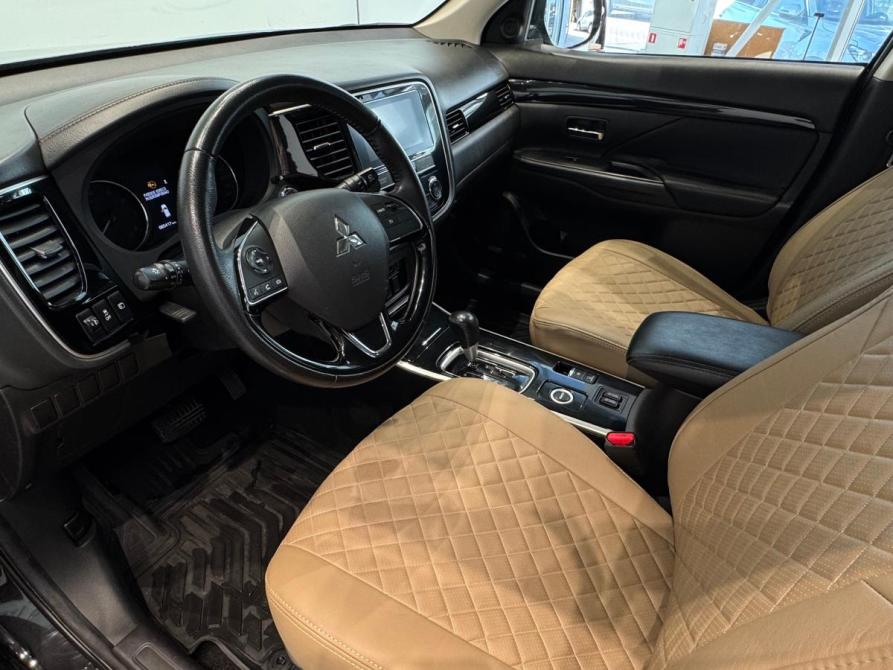 Mitsubishi Outlander III Рестайлинг 3 Волжский  - изображение 14