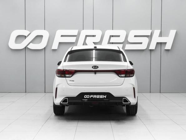 Kia Rio IV Рестайлинг с пробегом 2021 года, цена 1 570 000 рублей, 88287 км, седан, Автокод Объявления