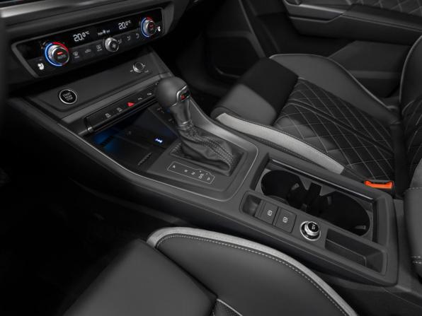 Audi Q3 II (F3) с пробегом 2026 года, цена 4 100 000 рублей, 50 км, внедорожник, Автокод Объявления