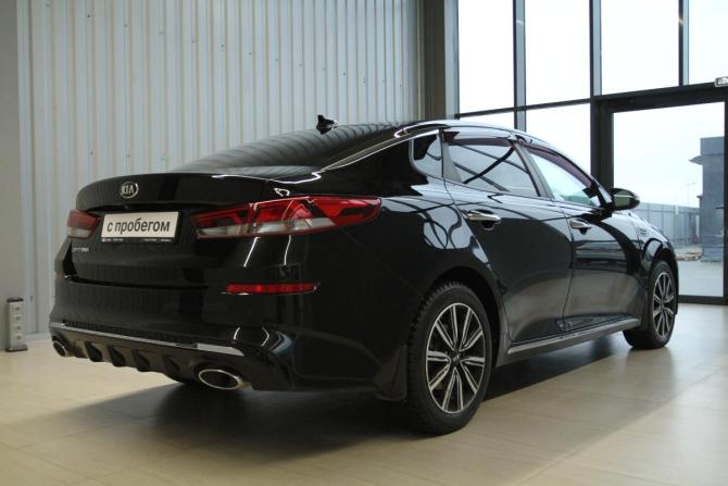Kia Optima IV Рестайлинг с пробегом 2018 года, цена 2 499 000 рублей, 120000 км, седан, Автокод Объявления