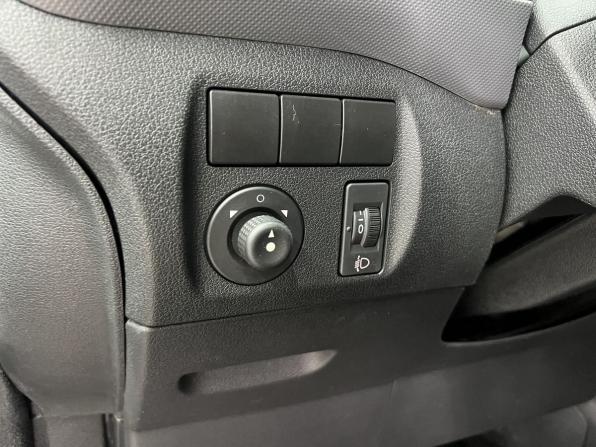 Citroen Berlingo II Рестайлинг 2 с пробегом 2016 года, цена 929 000 рублей, 222768 км, компактвэн, Автокод Объявления