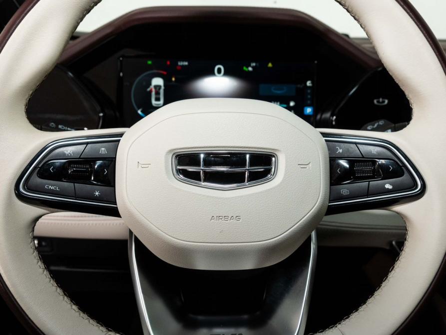 Geely Monjaro I Казань  - изображение 9