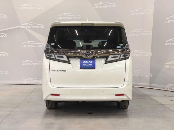 Toyota Vellfire II Рестайлинг с пробегом 2018 года, цена 4 300 000 рублей, 130900 км, минивэн, Автокод Объявления