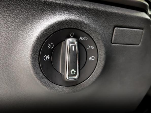 Skoda Rapid II с пробегом 2022 года, цена 2 100 000 рублей, 21714 км, лифтбек, Автокод Объявления