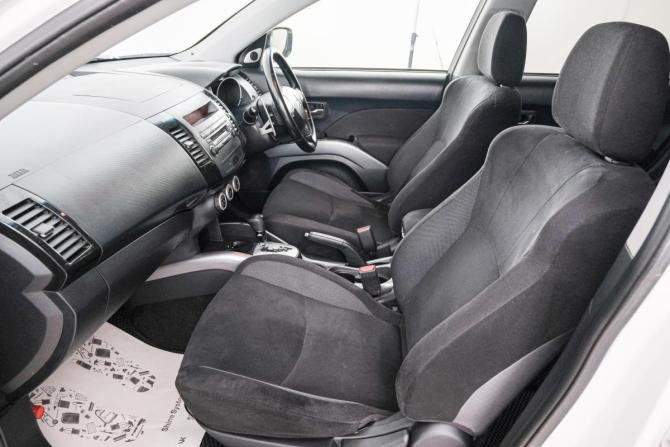 Mitsubishi Outlander II с пробегом 2008 года, цена 1 199 000 рублей, 161000 км, внедорожник, Автокод Объявления