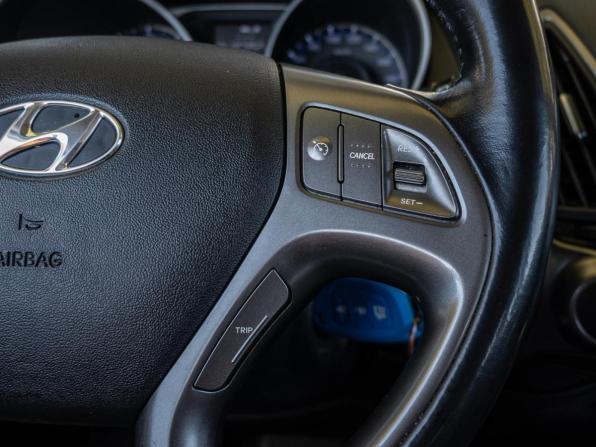 Hyundai ix35 I Рестайлинг с пробегом 2014 года, цена 1 550 000 рублей, 137352 км, внедорожник, Автокод Объявления