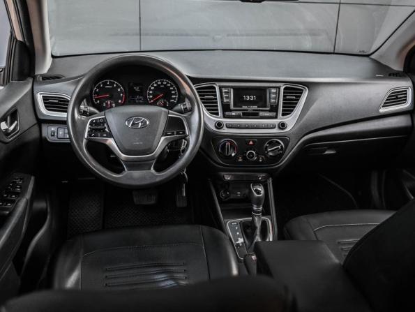 Hyundai Solaris II Рестайлинг с пробегом 2022 года, цена 1 429 000 рублей, 85143 км, седан, Автокод Объявления