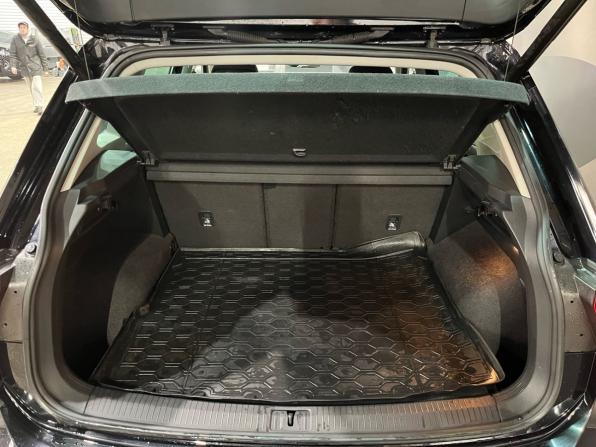 Volkswagen Tiguan II с пробегом 2019 года, цена 2 940 000 рублей, 53945 км, внедорожник, Автокод Объявления