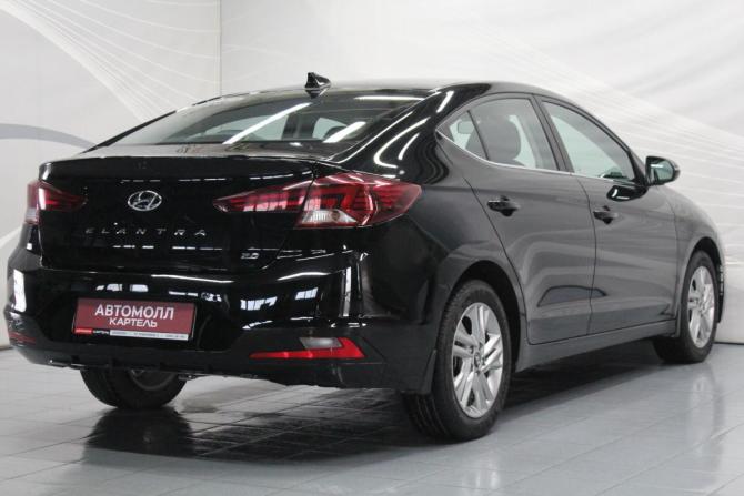 Hyundai Elantra VI (AD) Рестайлинг с пробегом 2019 года, цена 1 699 000 рублей, 60676 км, седан, Автокод Объявления