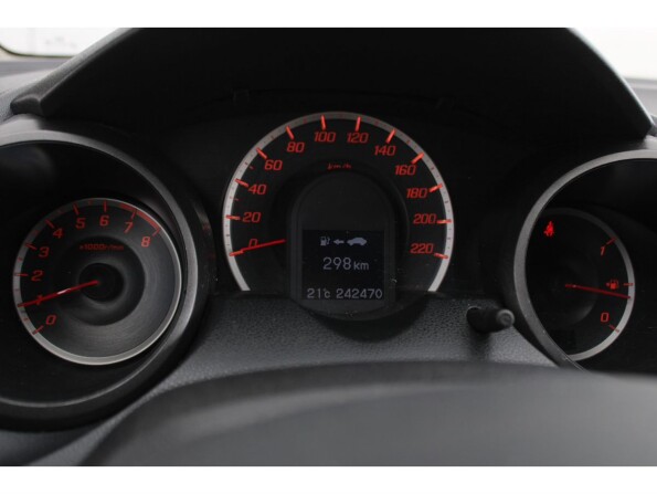 Honda Jazz II Рестайлинг с пробегом 2011 года, цена 988 000 рублей, 242000 км, хэтчбек, Автокод Объявления