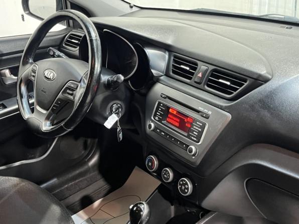 Kia Rio III с пробегом 2015 года, цена 858 000 рублей, 105716 км, хэтчбек, Автокод Объявления