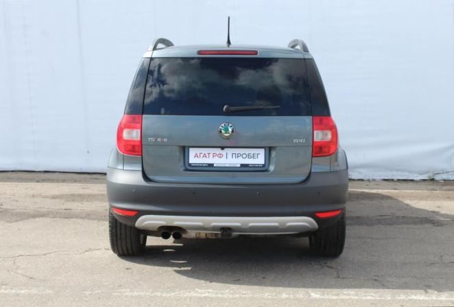 Skoda Yeti I с пробегом 2013 года, цена 740 000 рублей, 335978 км, внедорожник, Автокод Объявления