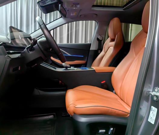 Omoda C5 I с пробегом 2022 года, цена 1 757 000 рублей, 36746 км, внедорожник, Автокод Объявления