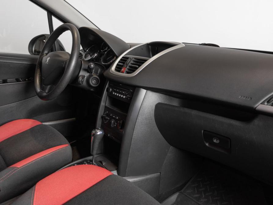 Peugeot 207 I Казань  - изображение 7