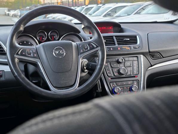 Opel Mokka I с пробегом 2014 года, цена 1 320 000 рублей, 36584 км, внедорожник, Автокод Объявления