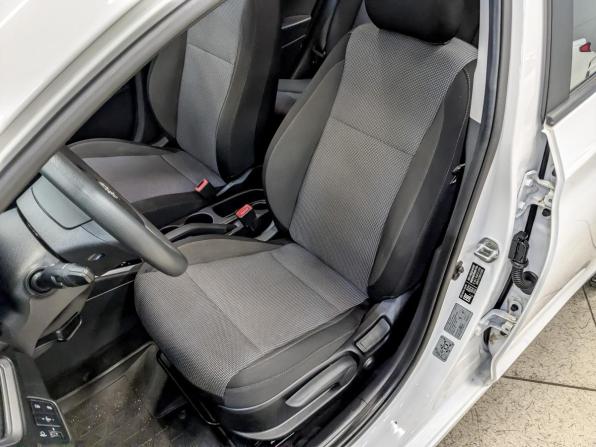 Hyundai Solaris II Рестайлинг с пробегом 2022 года, цена 1 615 000 рублей, 71375 км, седан, Автокод Объявления