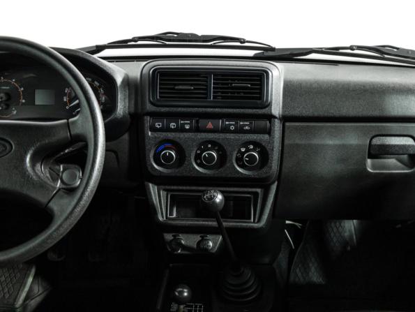 Lada (ВАЗ) Niva Legend с пробегом 2024 года, цена 829 700 рублей, 25325 км, внедорожник, Автокод Объявления