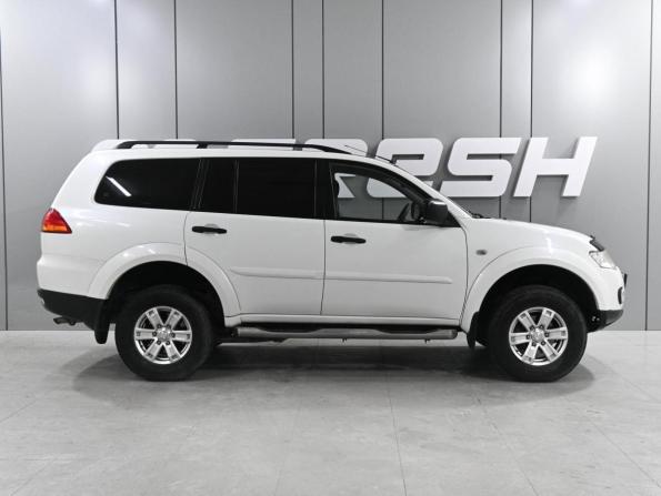 Mitsubishi Pajero Sport II с пробегом 2010 года, цена 1 359 000 рублей, 261567 км, внедорожник, Автокод Объявления