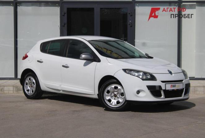 Renault Megane III с пробегом 2011 года, цена 960 000 рублей, 124605 км, хэтчбек, Автокод Объявления