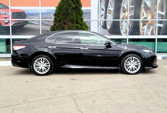 Toyota Camry VII (XV50) Рестайлинг 2 с пробегом 2018 года, цена 3 250 000 рублей, 76934 км, седан, Автокод Объявления