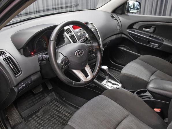 Kia Ceed I Рестайлинг с пробегом 2010 года, цена 837 000 рублей, 177000 км, хэтчбек, Автокод Объявления