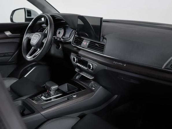 Audi Q5 II (FY) Рестайлинг с пробегом 2024 года, цена 5 240 000 рублей, 26093 км, внедорожник, Автокод Объявления