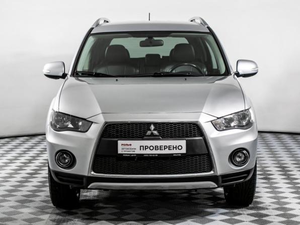 Mitsubishi Outlander II Рестайлинг с пробегом 2010 года, цена 950 000 рублей, 194556 км, внедорожник, Автокод Объявления