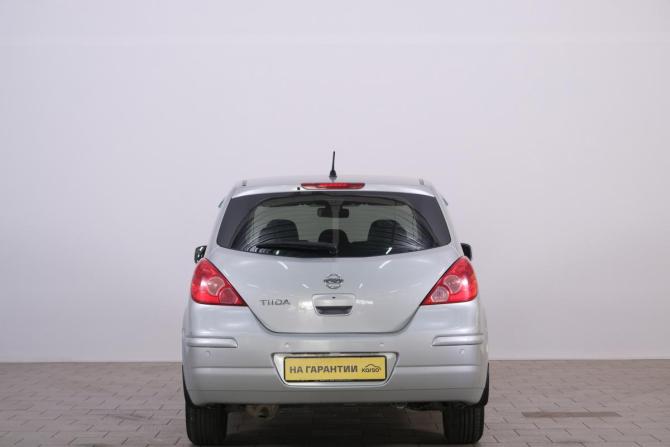 Nissan Tiida I Рестайлинг с пробегом 2011 года, цена 929 000 рублей, 153000 км, хэтчбек, Автокод Объявления