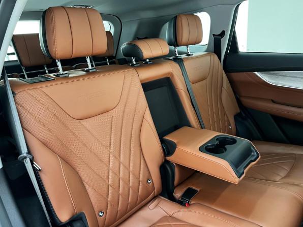 Chery Tiggo 8 Pro e+ с пробегом 2023 года, цена 2 235 000 рублей, 47600 км, внедорожник, Автокод Объявления
