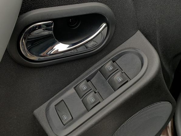 Nissan Terrano III (D10) с пробегом 2020 года, цена 1 649 000 рублей, 89005 км, внедорожник, Автокод Объявления
