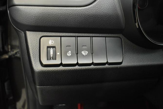 Kia Rio III Рестайлинг с пробегом 2016 года, цена 1 030 000 рублей, 111259 км, седан, Автокод Объявления