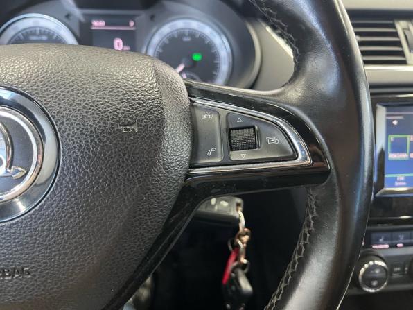 Skoda Octavia III (A7) с пробегом 2016 года, цена 1 019 000 рублей, 276786 км, лифтбек, Автокод Объявления