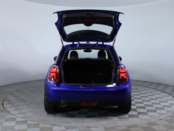 Mini Hatch III (F55/F56) Рестайлинг с пробегом 2019 года, цена 2 100 000 рублей, 50000 км, хэтчбек, Автокод Объявления