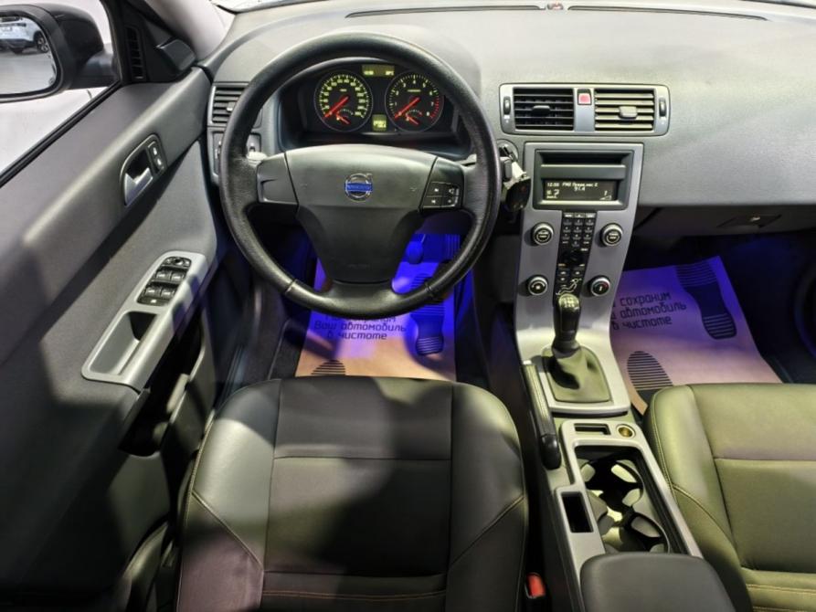 Volvo S40 II Курск  - изображение 9