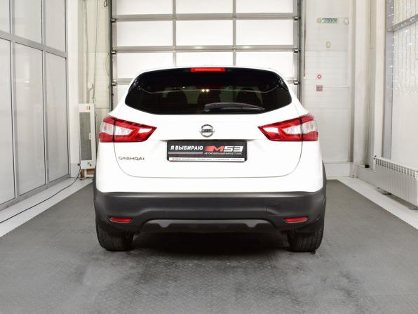 Nissan Qashqai II с пробегом 2017 года, цена 1 699 999 рублей, 110245 км, внедорожник, Автокод Объявления