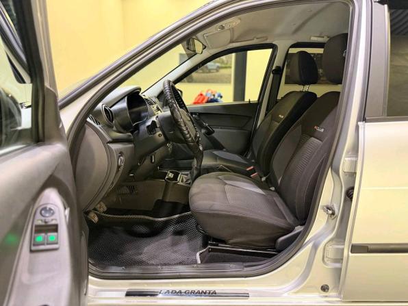 Lada (ВАЗ) Granta I Рестайлинг с пробегом 2024 года, цена 880 000 рублей, 45955 км, седан, Автокод Объявления
